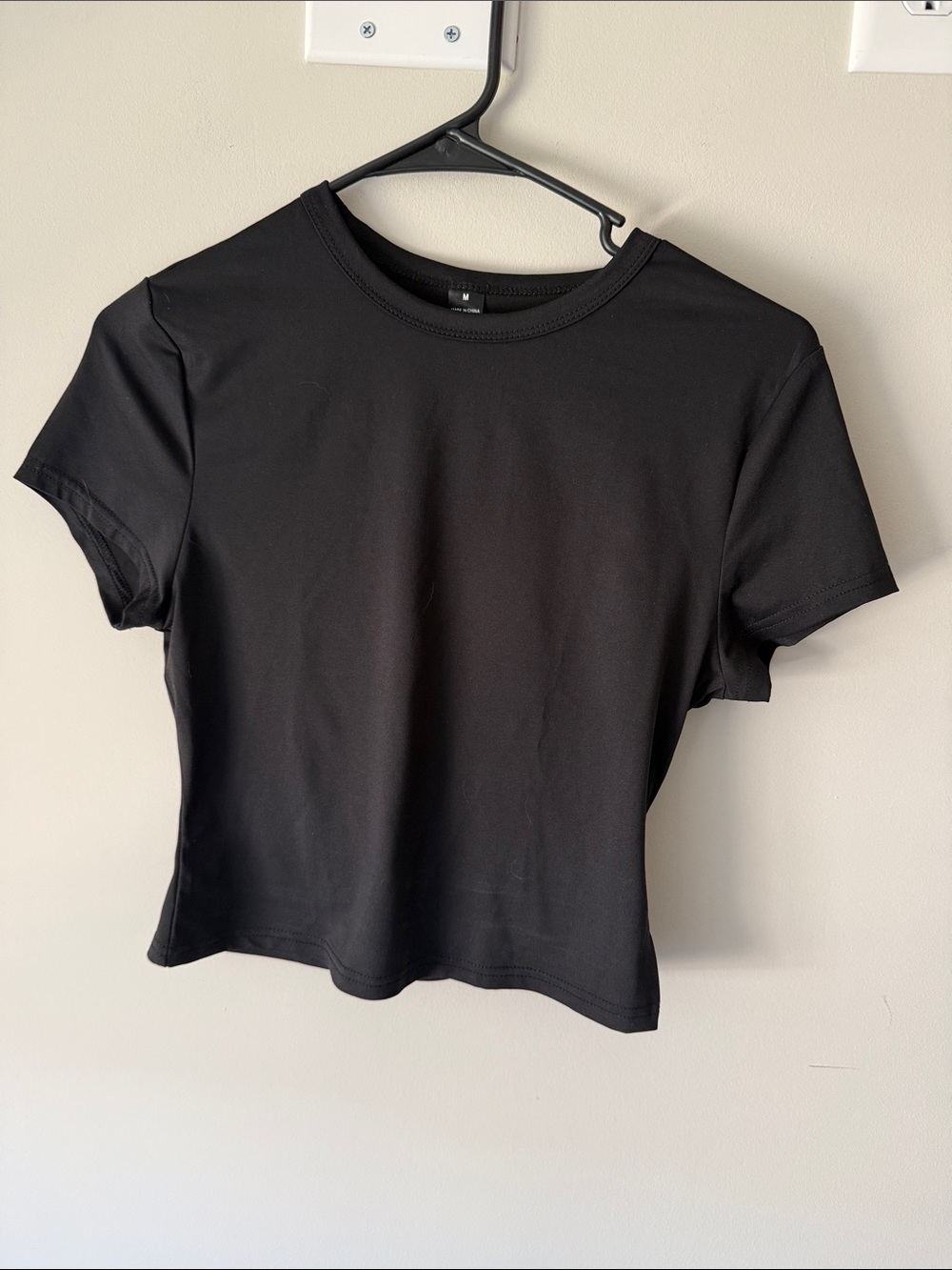 SHEIN Black Short Sleeve Crewneck Tee